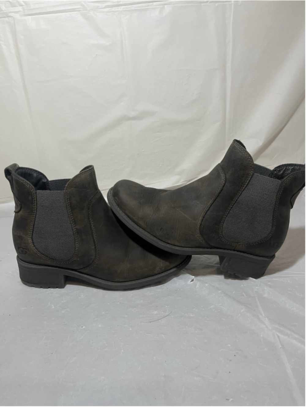 UGG Australia Bonham II Chelsea Boot Waterproof Leather size Women's 6.5 - Picture 16 of 16